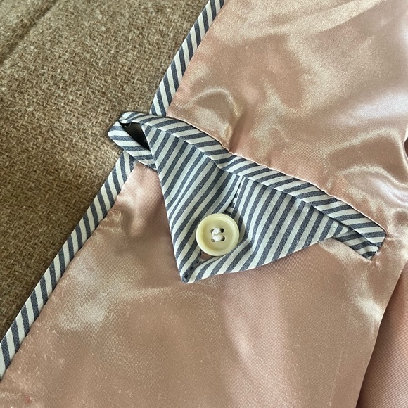 Elegant Tan Women's Coat - Picture 5 of 8